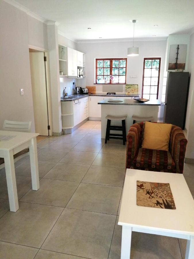 Gaestehaus Helderbergview Somerset West Exterior photo